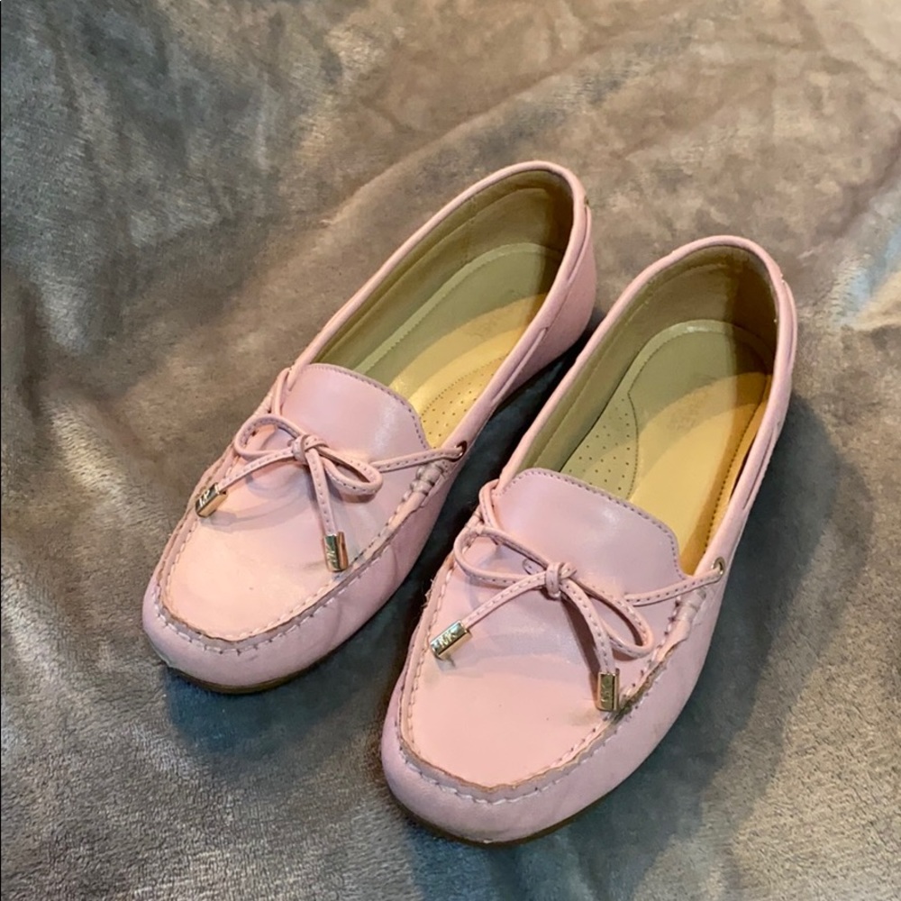 Michael Kors blush leather drivers